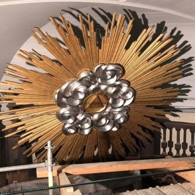 restauration d'une Gloire , feuilles argentées et feuilles d'or, 3mx3m