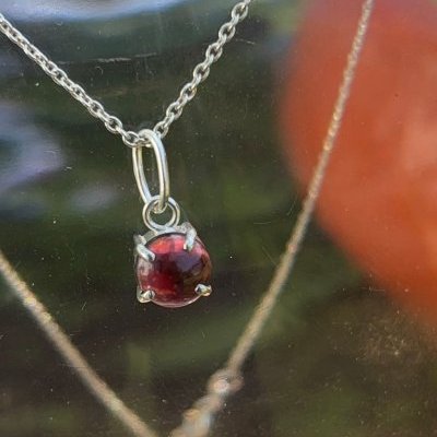Pendentif argent et grenat