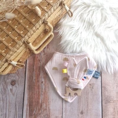 coffret naissance bavoir hochet bebe ok
