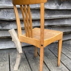 4 Tetedebois createur Une jambe de boisL