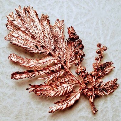 broche 23 mimosa lapilly bijoux