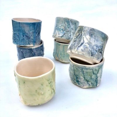 mugs