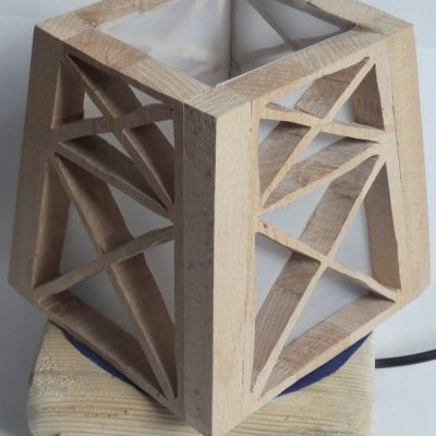 7 Pyramide boisée