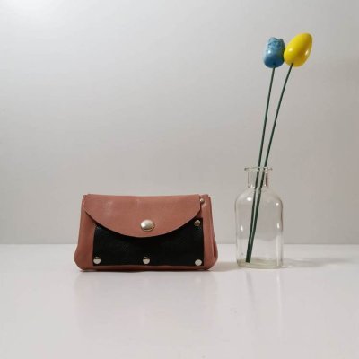 9 Mini compagnon cuir de vachette rose et cuir de veau noir porte monnaie ferme