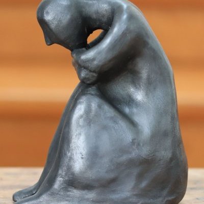 10 sculpture penseur Terra Manusia