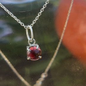 Pendentif argent et grenat